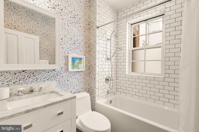 3333 18TH ST NW, Washington, DC 20010