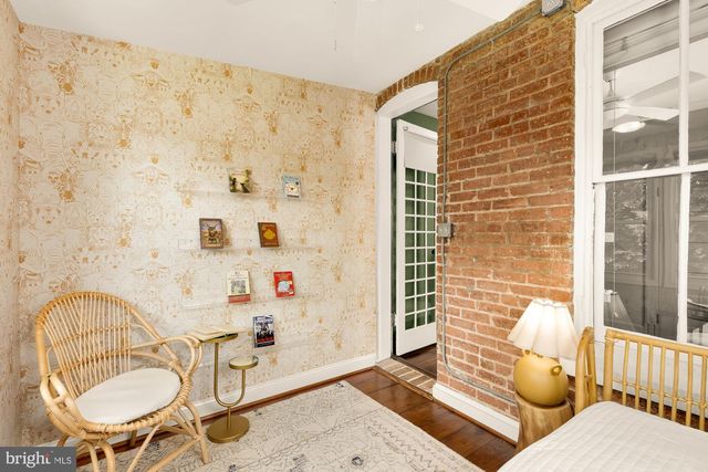 3333 18TH ST NW, Washington, DC 20010