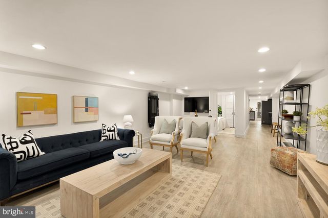 3333 18TH ST NW, Washington, DC 20010