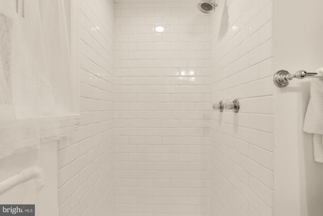 3333 18TH ST NW, Washington, DC 20010