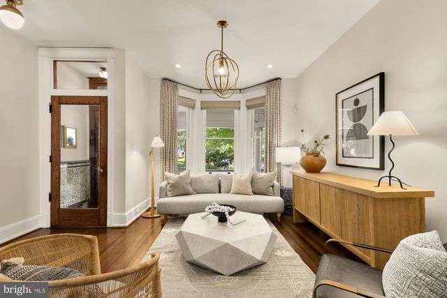 3333 18TH ST NW, Washington, DC 20010