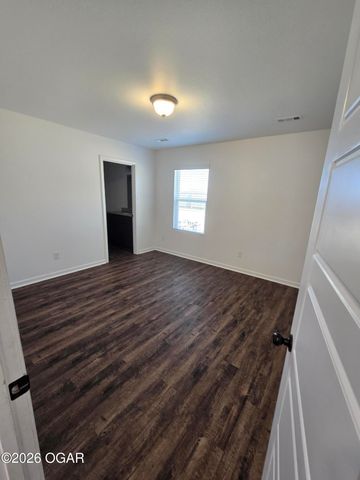 1106 Pawpaw Place, Oronogo, MO 64855