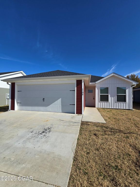 1106 Pawpaw Place, Oronogo, MO 64855