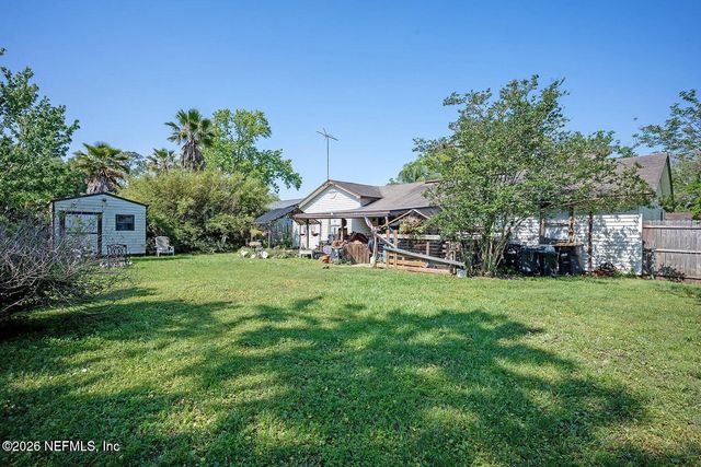 8439 BEAUTYBUSH Court, Jacksonville, FL 32244