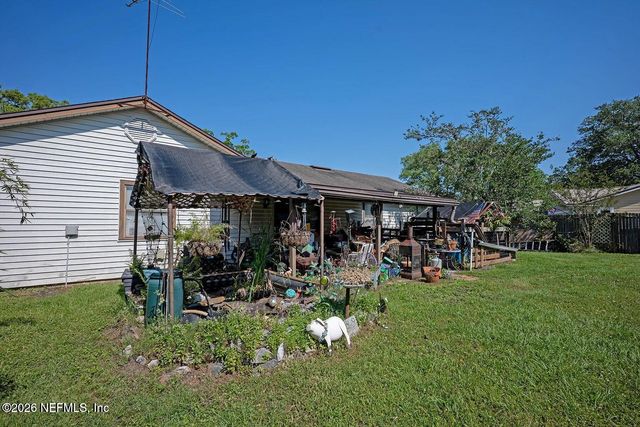 8439 BEAUTYBUSH Court, Jacksonville, FL 32244