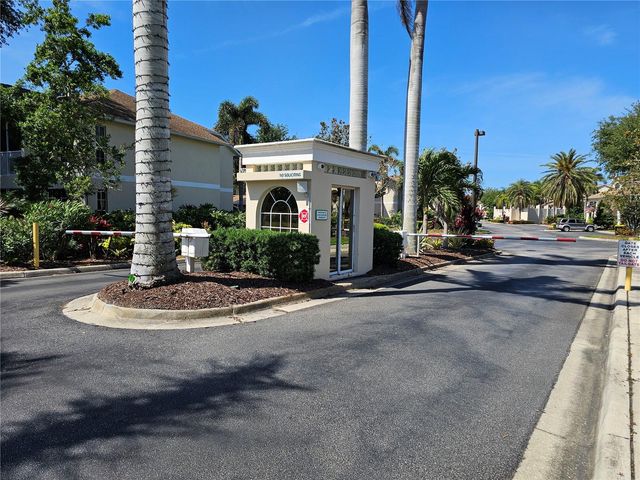 4250 PLAYERS PLACE 2621, Sarasota, FL 34238