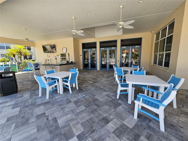 4250 PLAYERS PLACE 2621, Sarasota, FL 34238