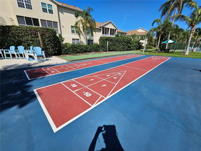 4250 PLAYERS PLACE 2621, Sarasota, FL 34238