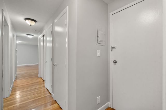 133 Beaconsfield Rd 44, Brookline, MA 02445