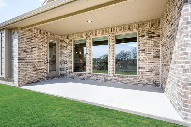 1306 Parkmont Court, Justin, TX 76247