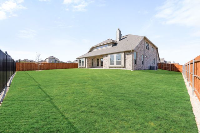 1306 Parkmont Court, Justin, TX 76247