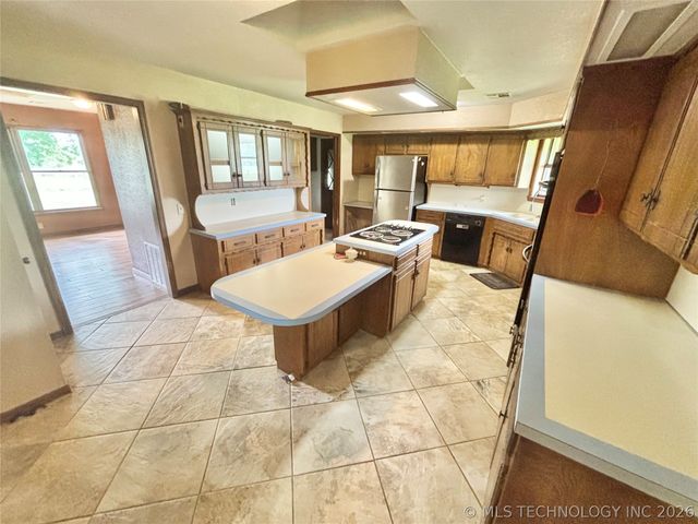 20114 N Tamaha Road B, Stigler, OK 74462