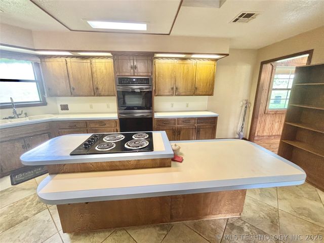 20114 N Tamaha Road B, Stigler, OK 74462