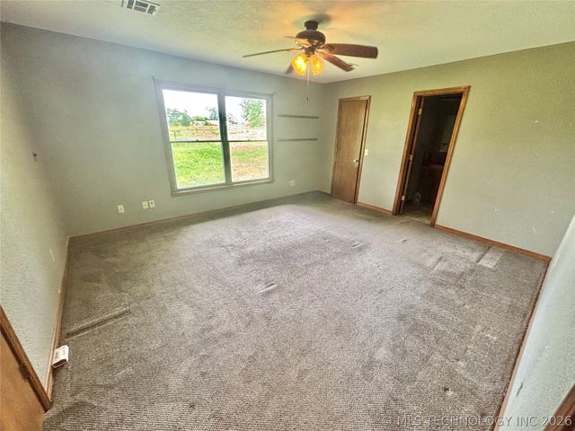 20114 N Tamaha Road B, Stigler, OK 74462