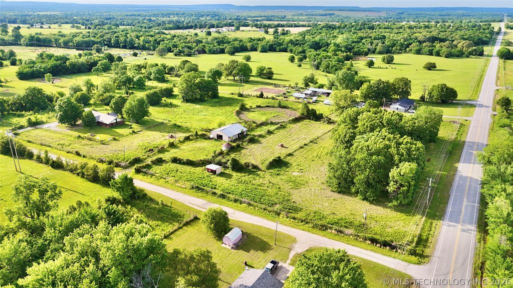 20114 N Tamaha Road B, Stigler, OK 74462