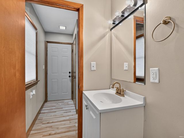 3416 Sun Valley Drive, Fort Wayne, IN 46804