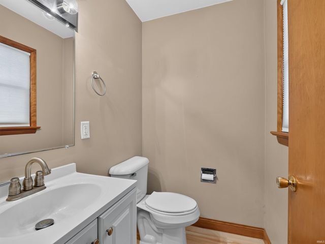 3416 Sun Valley Drive, Fort Wayne, IN 46804