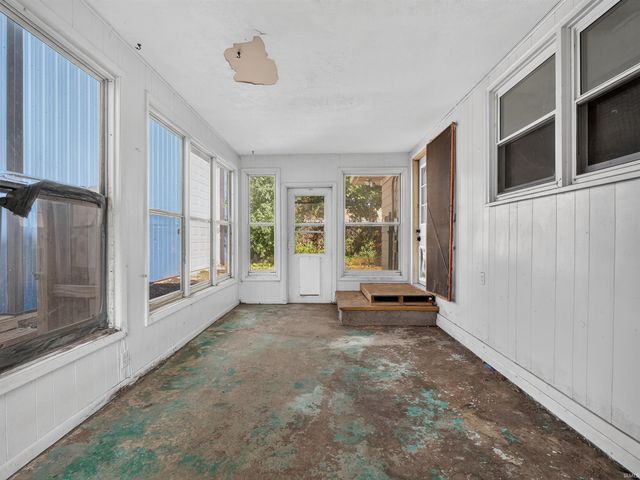 3416 Sun Valley Drive, Fort Wayne, IN 46804