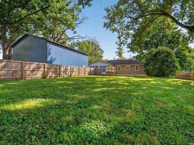 3416 Sun Valley Drive, Fort Wayne, IN 46804