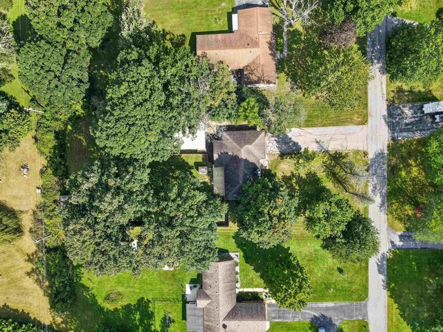 3416 Sun Valley Drive, Fort Wayne, IN 46804
