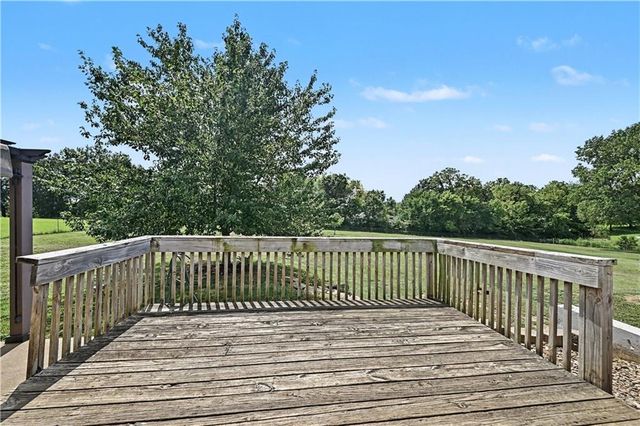 31455 Lyman Lane, Excelsior Springs, MO 64024