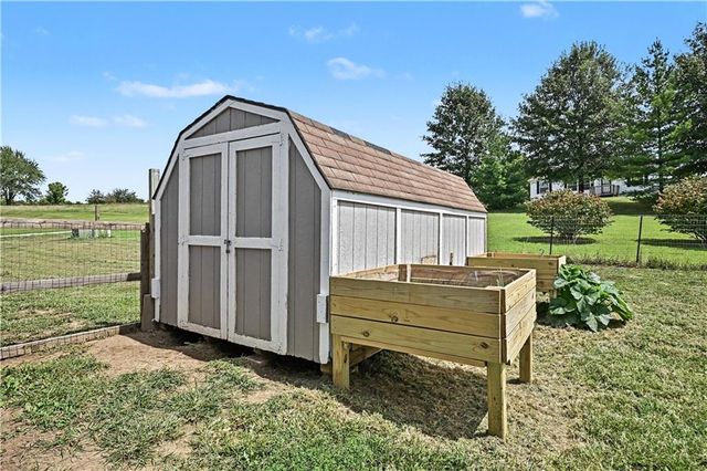 31455 Lyman Lane, Excelsior Springs, MO 64024