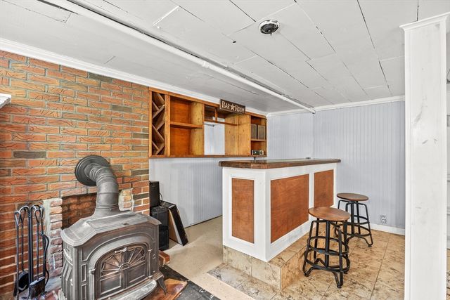 20 Mountain View St, South Hadley, MA 01075