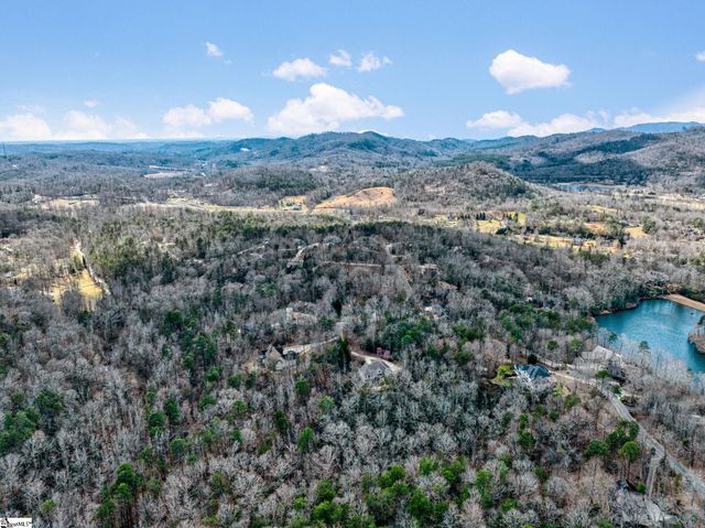 2 Brown Deer Trail, Travelers Rest, SC 29690