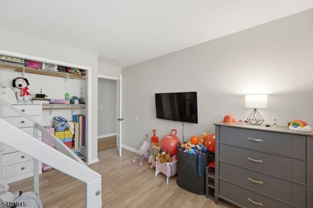 312 Hudson Ave, Hopatcong Boro, NJ 07843