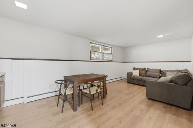 312 Hudson Ave, Hopatcong Boro, NJ 07843