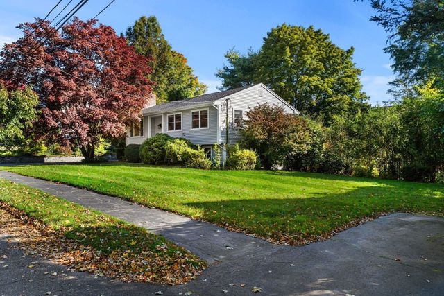 3 Lavalley Ln, Newburyport, MA 01950