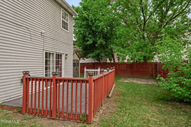 1822 Avenue B, Watervliet, NY 12189