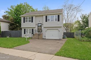 1822 Avenue B, Watervliet, NY 12189
