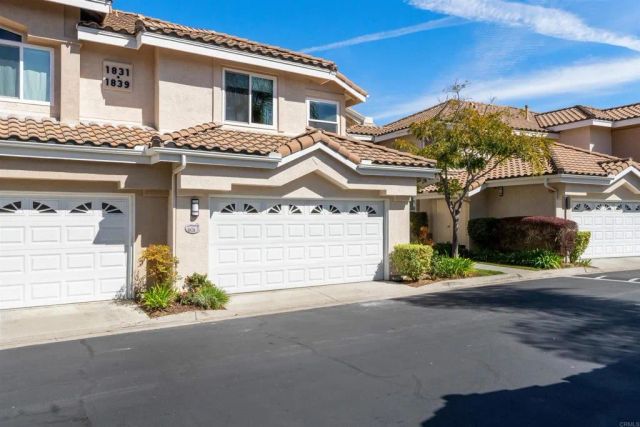 1831 Monserrat Way, Vista, CA 92081