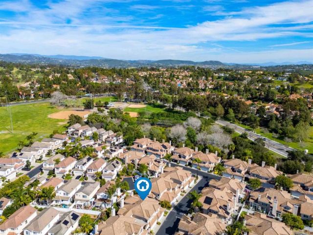 1831 Monserrat Way, Vista, CA 92081