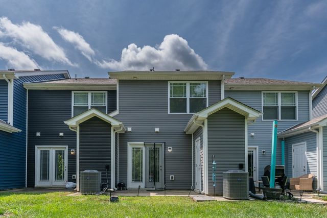 217 Woodland Valley Ln, Clarksville, TN 37040