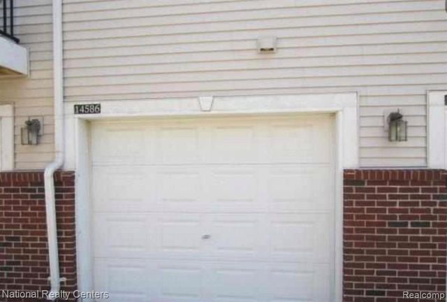 14586 Vauxhall Drive, Sterling Heights, MI 48313