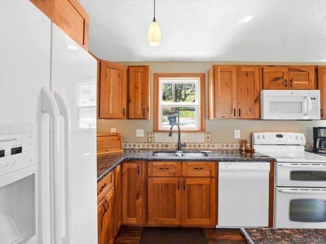 26197 S End Rd A, Kittredge, CO 80457