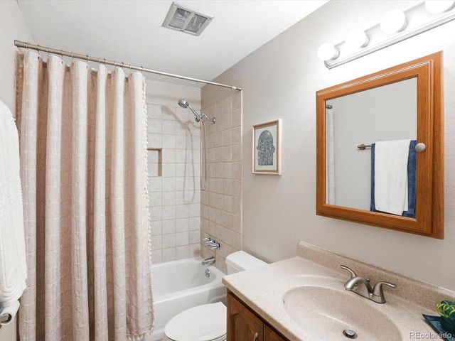 26197 S End Rd A, Kittredge, CO 80457
