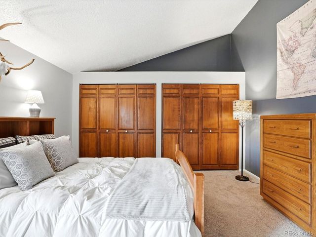 26197 S End Rd A, Kittredge, CO 80457