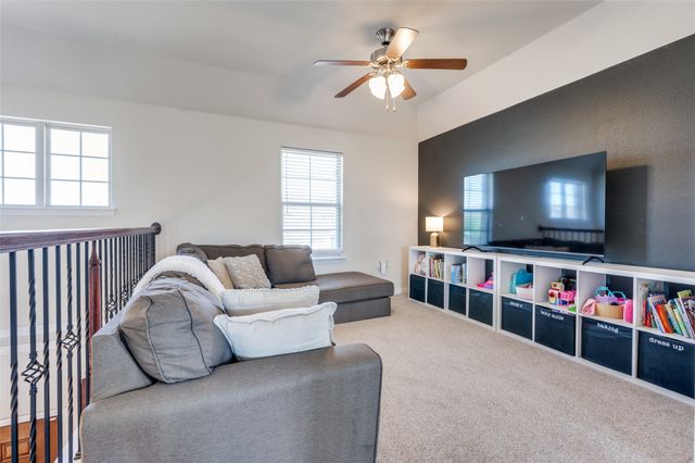 7336 Desert Willow Drive, Denton, TX 76208