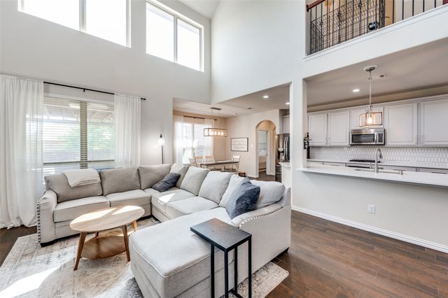 7336 Desert Willow Drive, Denton, TX 76208