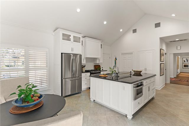 1025 Sea Palms West Drive, St Simons Island, GA 31522