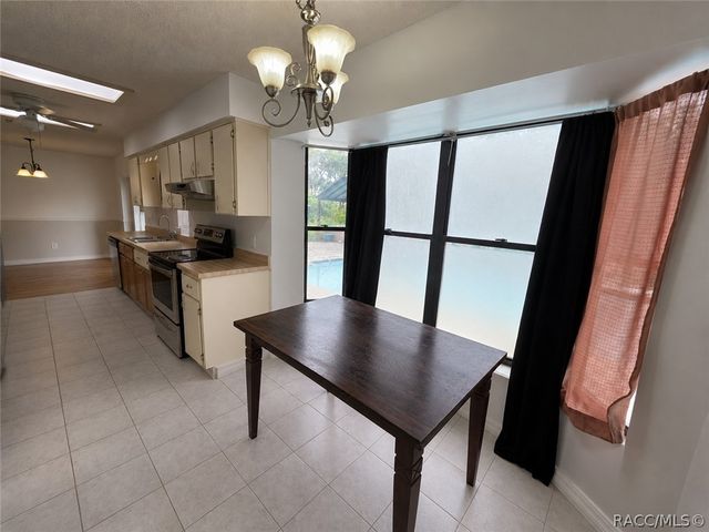 5071 S Hummingbird Avenue, Inverness, FL 34452