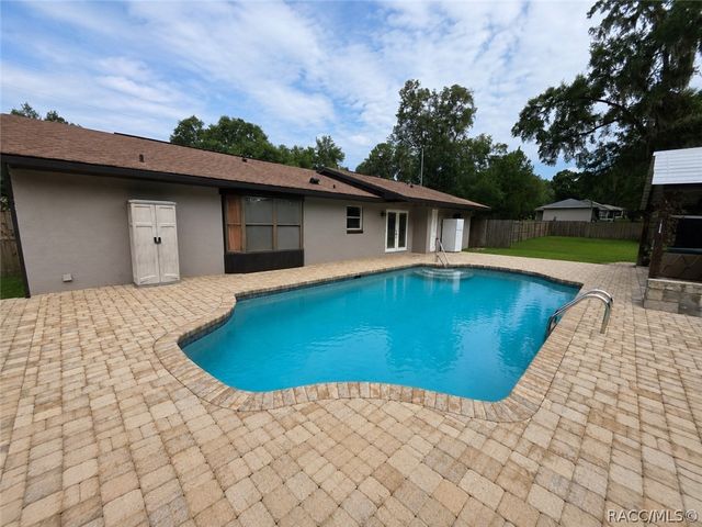5071 S Hummingbird Avenue, Inverness, FL 34452