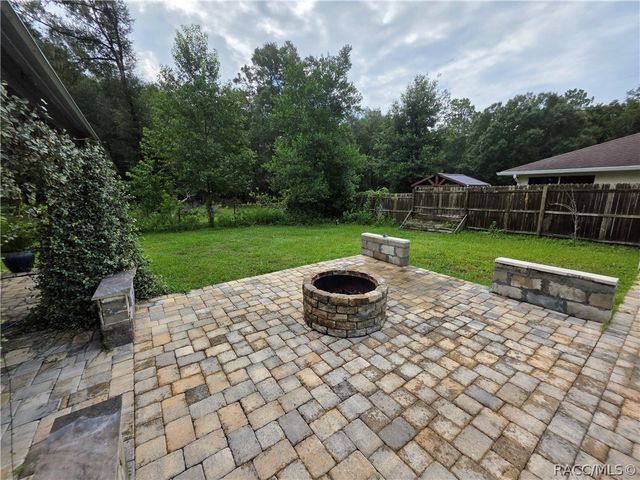 5071 S Hummingbird Avenue, Inverness, FL 34452