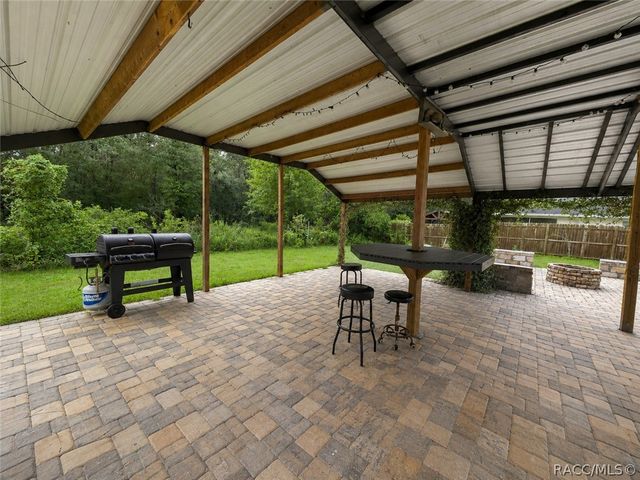 5071 S Hummingbird Avenue, Inverness, FL 34452