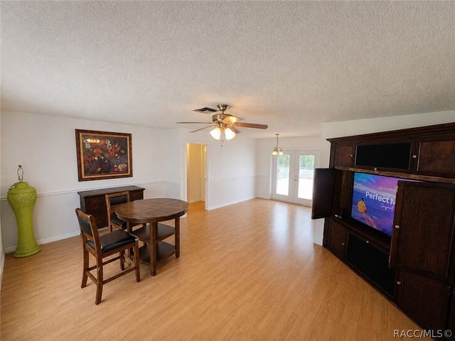 5071 S Hummingbird Avenue, Inverness, FL 34452