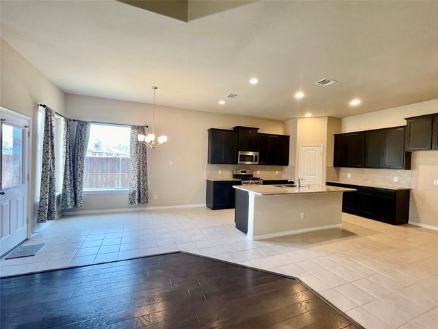 543 Haven Drive, Anna, TX 75409