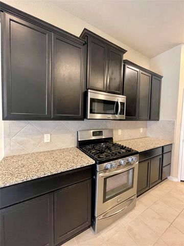 543 Haven Drive, Anna, TX 75409